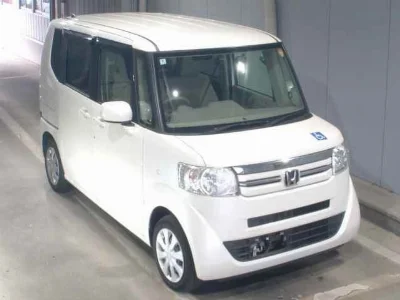 HONDA N BOX PLUS