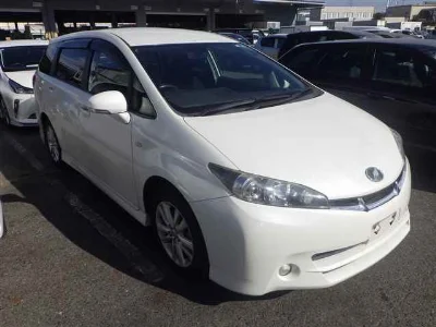 TOYOTA WISH