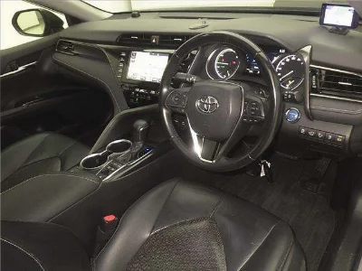 TOYOTA CAMRY