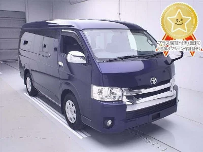 TOYOTA HIACE