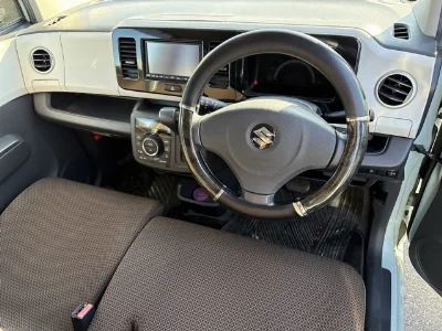 SUZUKI MRWAGON