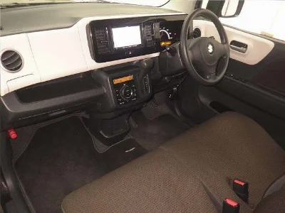 SUZUKI MRWAGON