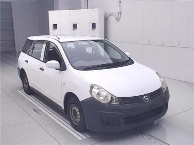 Nissan AD