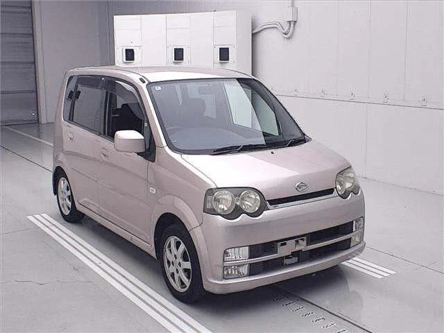 Daihatsu Move 2004