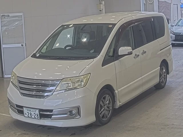 Nissan Serena 2012