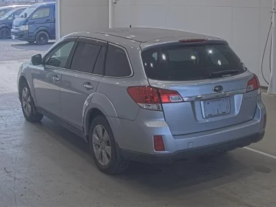 SUBARU OUTBACK