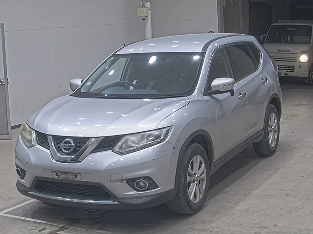 Nissan X-Trail 2015