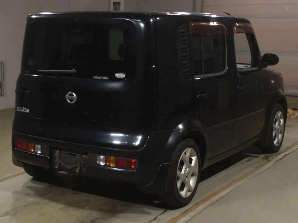 Nissan Cube  с аукциона в Японии