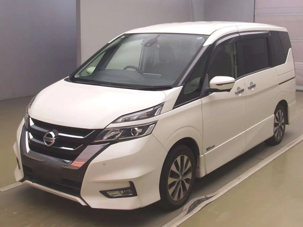 Nissan Serena 2018