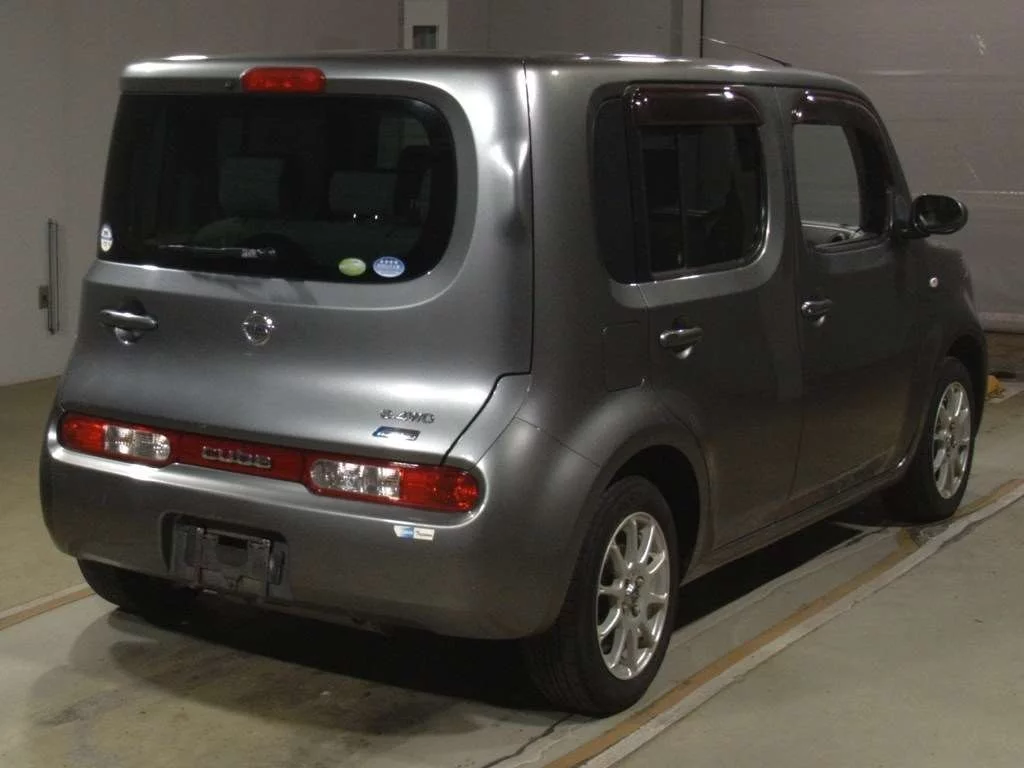 Nissan Cube  с аукциона в Японии