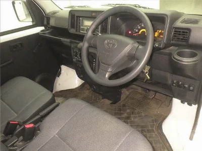 TOYOTA PIXIS VAN