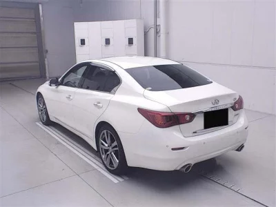 NISSAN SKYLINE