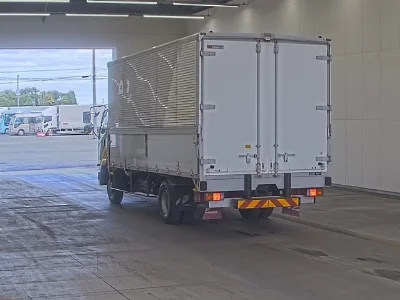 MITSUBISHI FUSO FIGHTER