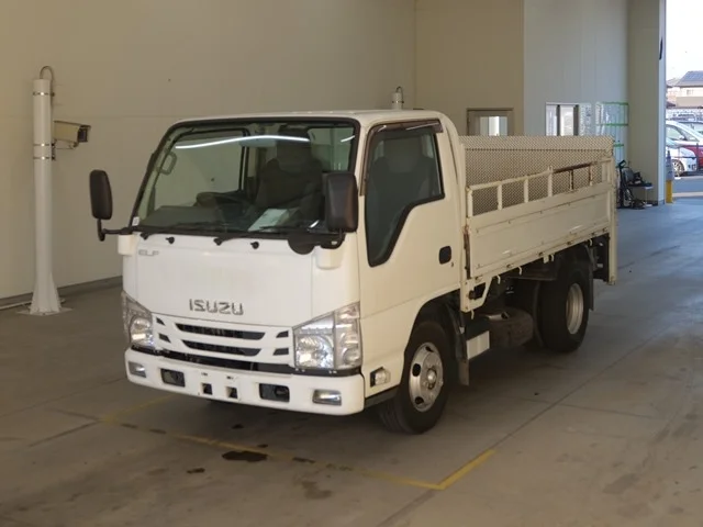 Isuzu Elf 2019