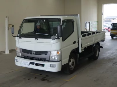 NISSAN UD