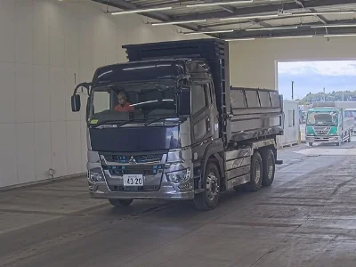 MITSUBISHI FUSO SUPER GREAT