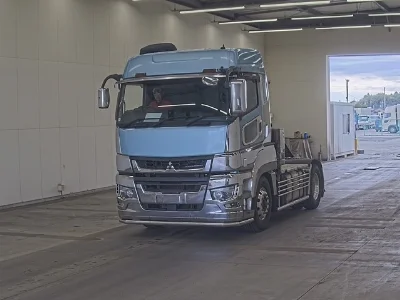 MITSUBISHI FUSO SUPER GREAT