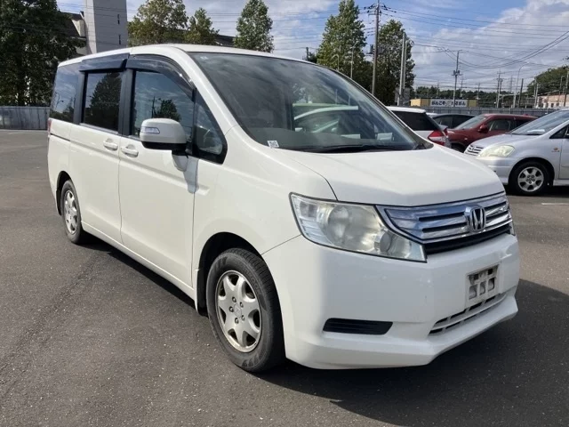 Honda Stepwgn 2010