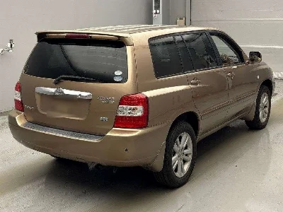 TOYOTA KLUGER