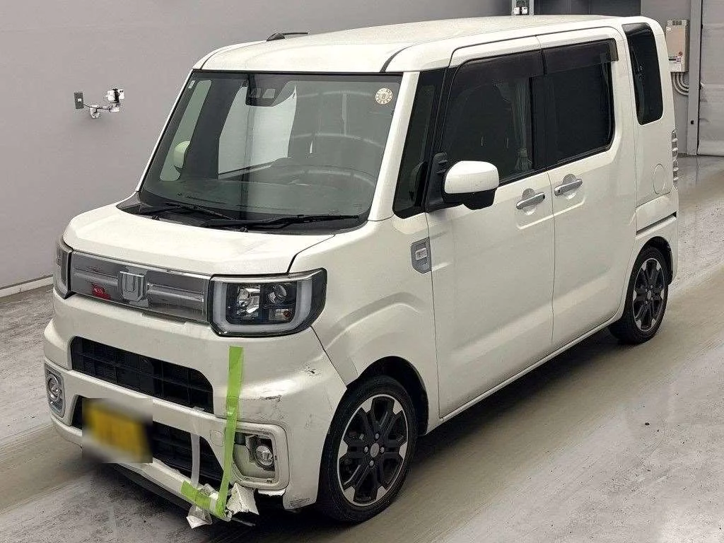 Daihatsu Wake 2018