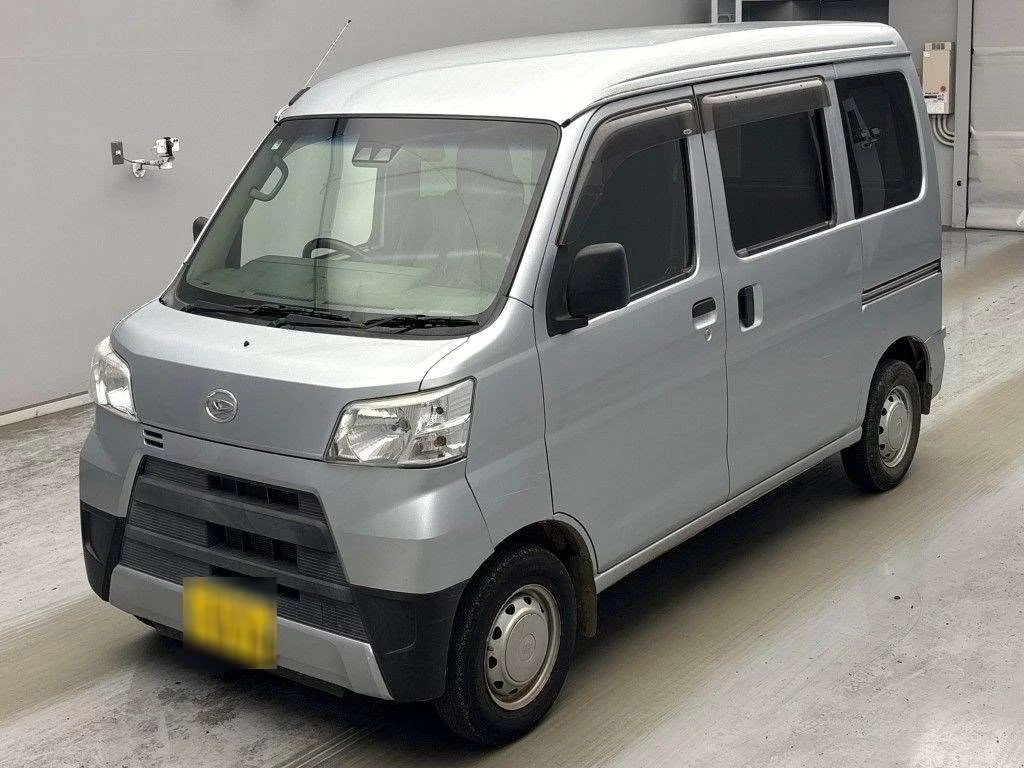 Daihatsu Hijet Cargo 2018
