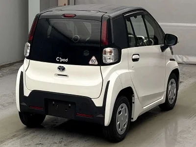 Toyota C+pod