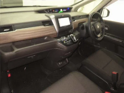 HONDA FREED+