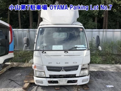 MITSUBISHI CANTER