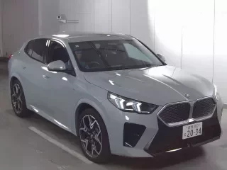 BMW IX2