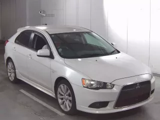 MITSUBISHI GALANT FORTIS SPORTBACK