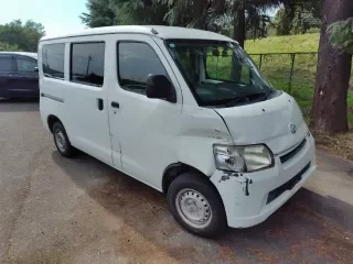 TOYOTA LITE ACE VAN