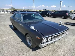 NISSAN LAUREL
