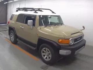 TOYOTA FJ CRUISER