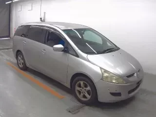 MITSUBISHI GRANDIS