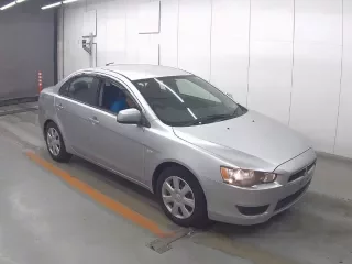 MITSUBISHI GALANT FORTIS