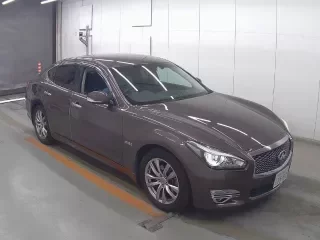 NISSAN FUGA