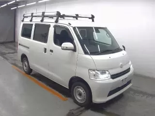 MAZDA BONGO VAN