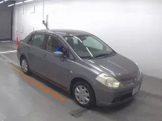 NISSAN TIIDA LATIO