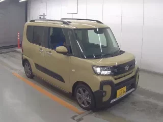 DAIHATSU TANTO FUN CROSS