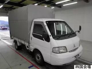 MITSUBISHI DELICA TRUCK