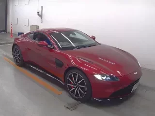 ASTON MARTIN VANTAGE