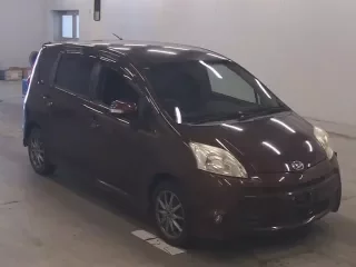 DAIHATSU BOON LUMINAS