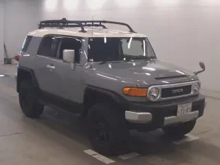 TOYOTA FJ CRUISER