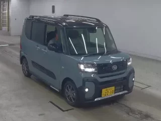 DAIHATSU TANTO FUN CROSS