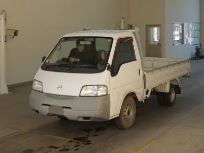 Nissan Vanette Truck