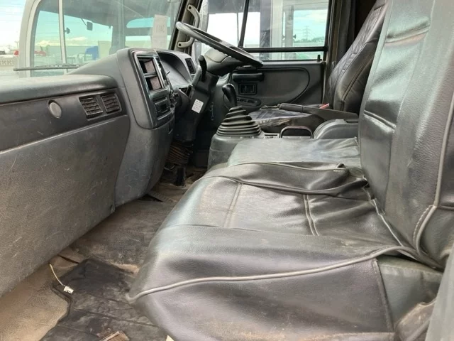 Nissan UD  с аукциона в Японии