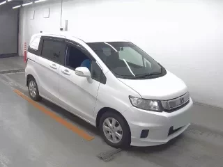 HONDA FREED SPIKE