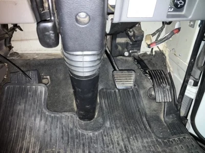 MITSUBISHI CANTER