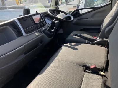MITSUBISHI CANTER