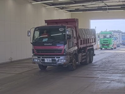 ISUZU GIGA
